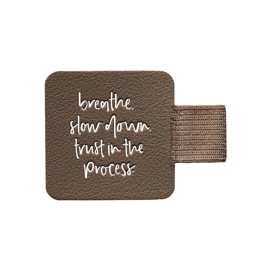 Emma Kate Co. Pen Loop | Mocha
